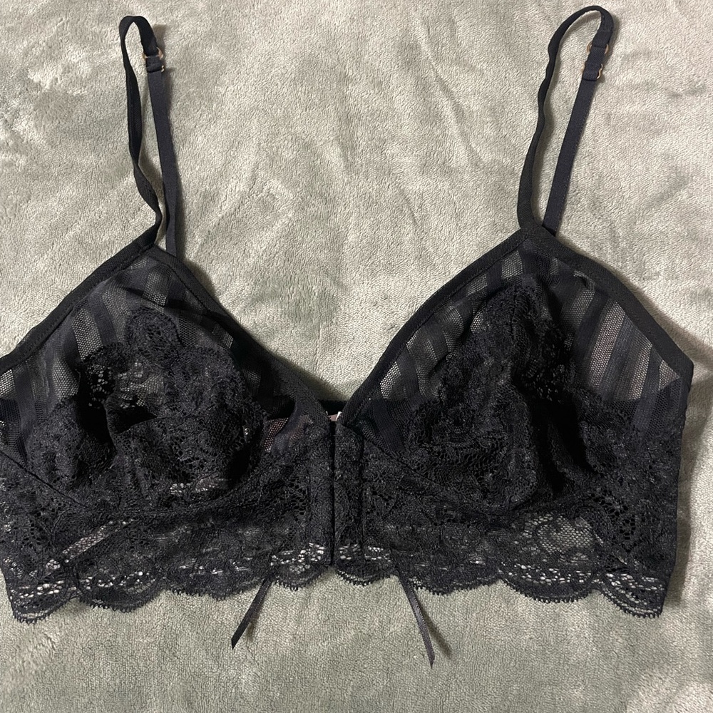 Victoria Secret Very Sexy Lace Bralette